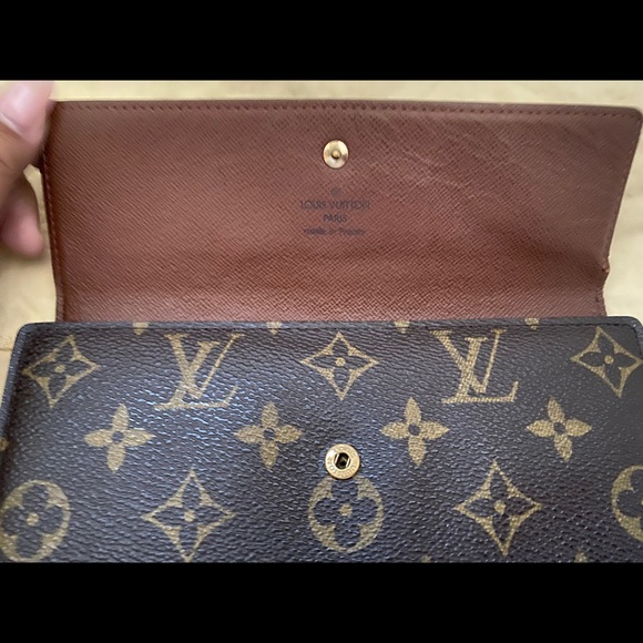 SOLD Louis Vuitton Trifold Long Wallet - Picture 3 of 16